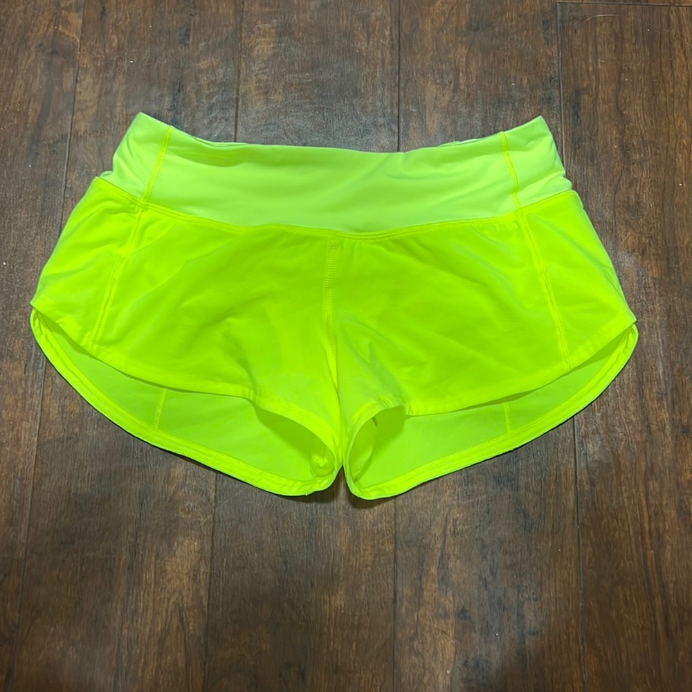 Lululemon neon yellow speed up shorts!